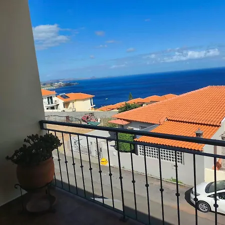 Holiday home Ocean Breeze - Cosy 2-bedroom With Ocean Views & Bbq Gaula