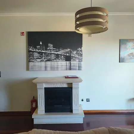 Holiday home Ocean Breeze - Cosy 2-bedroom With Ocean Views & Bbq Gaula